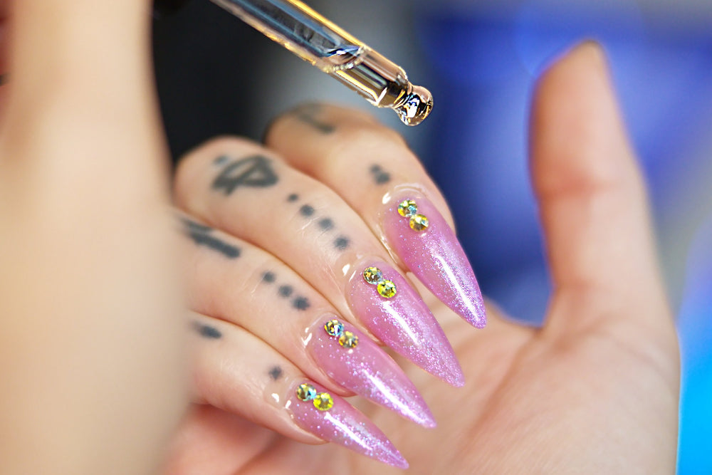 Support and Improve Post-Acrylic Nails